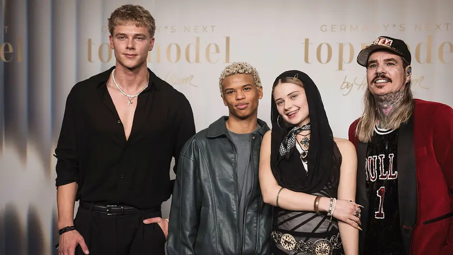 Gibt es ein neues GNTM-Traumpaar? Yanneck Wiese, Jayden Lack, Merret Fuxius und Jill Deimel bei der Preview zur 21. Staffel von Germany s Next Topmodel