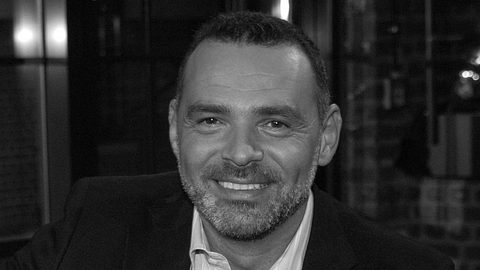 Giovanni Arvaneh wurde nur 61 Jahre alt. - Foto:  IMAGO / Horst Galuschka