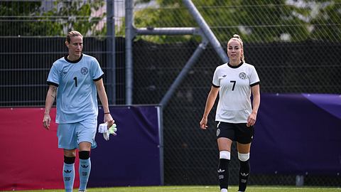 Giulia Gwinn im Trikot der deutschen Nationalelf - Foto:  IMAGO / Ulmer/Teamfoto