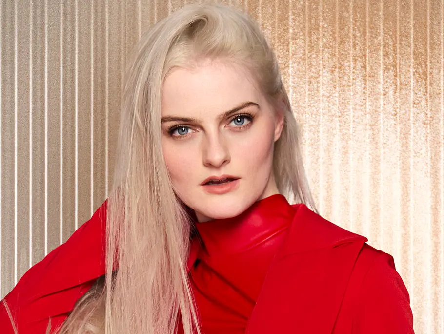 GNTM-Model Julia