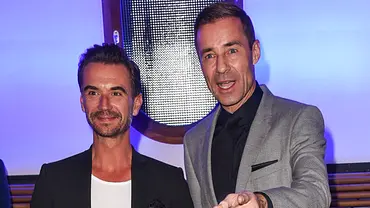 Florian Silbereisen etwas nervös, Kai Pflaume in Siegerpose - Foto: IMAGO / BREUEL-BILD Florian Silbereisen etwas nervös, Kai Pflaume in Siegerpose - Foto: IMAGO / BREUEL-BILD