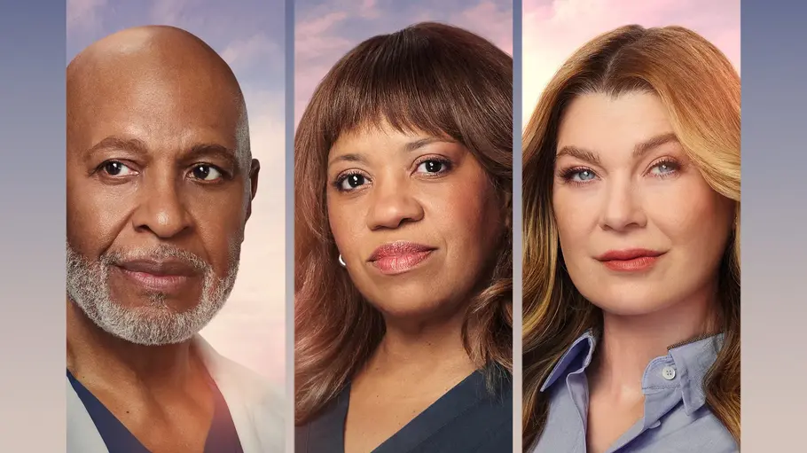 „Grey’s Anatomy“ Staffel 23 Richard Webber, Miranda Bailey und Meredith Grey sind über einer Stadtsilhouette und dem Schriftzug „Grey’s Anatomy“ abgebildet.