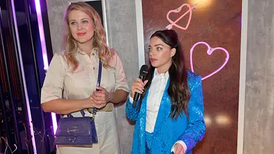 GZSZ: Alicia und Emily beim Event von SCRIPTEDlove - Foto: RTL / Rolf Baumgartner