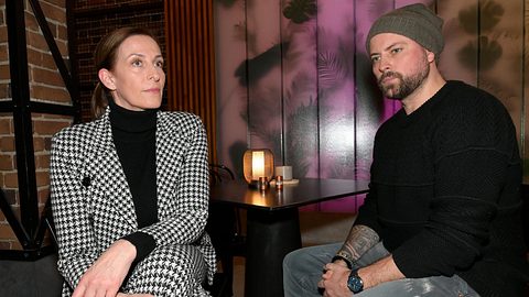 GZSZ: John flippt wegen Katrin aus - Foto: RTL / Rolf Baumgartner