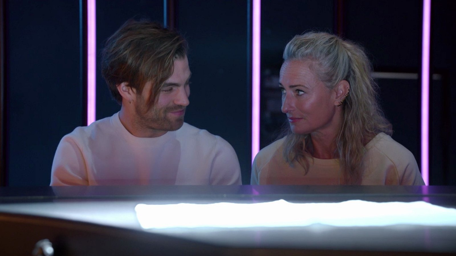 GZSZ-Vorschau: Eiskalt abserviert! Julian zeigt sein wahres Gesicht