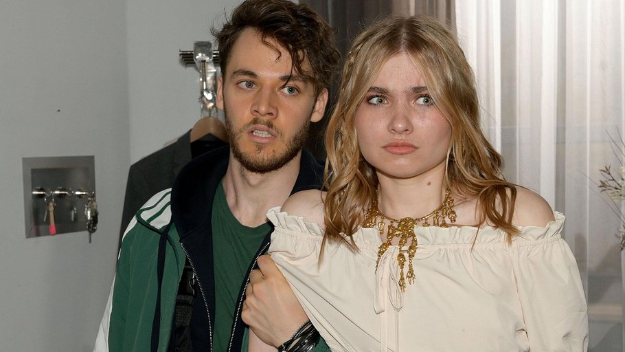 Bei Robin brennen alle Sicherungen durch - mit krassen Folgen.  Bei Robin brennen alle Sicherungen durch - mit krassen Folgen.