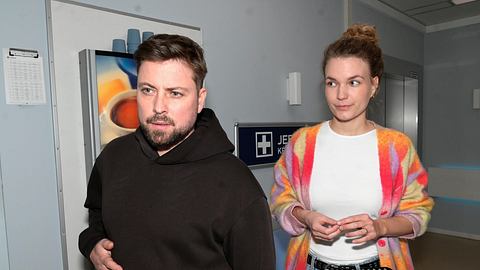 GZSZ: Fieser Plan gegen Claras Adoptivmutter - Foto: RTL / Rolf Baumgartner