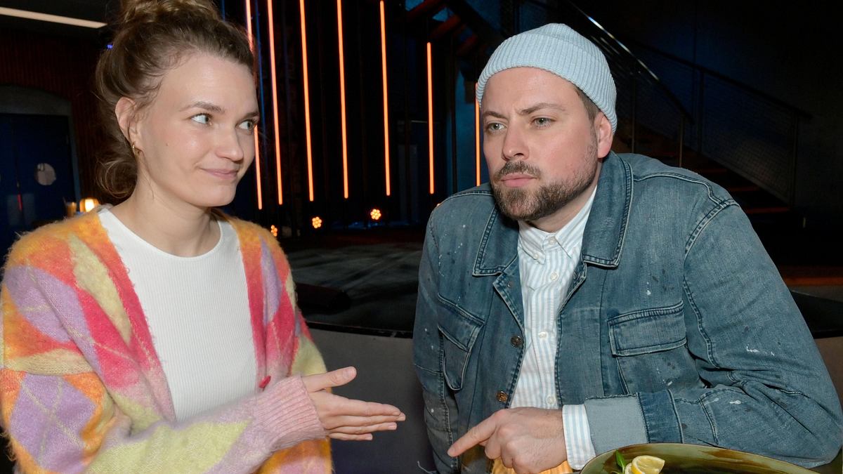 GZSZ: Paulina schöpft bei John Verdacht
