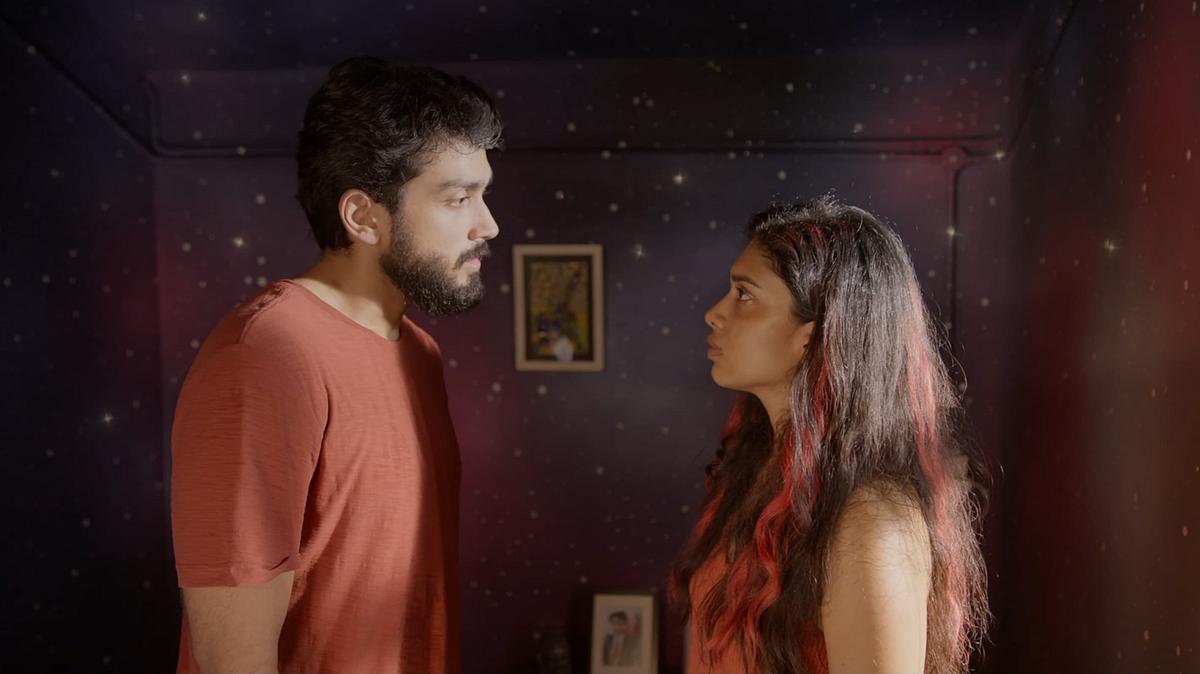 Natchathiram Nagargirathu