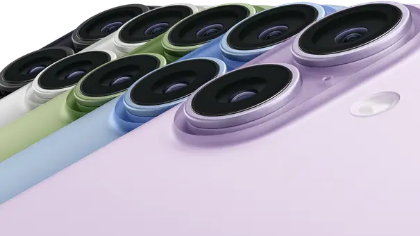 Die neuen iPhone 17 nebeneinander aufgereiht.  - Foto: Apple