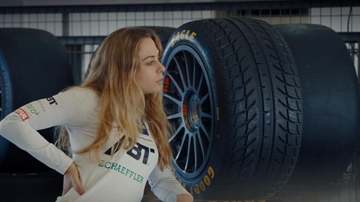 #RACEGIRL - Das Comeback der Sophia Flörsch #RACEGIRL - Das Comeback der Sophia Flörsch