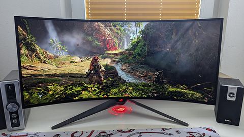 Der ASUS PG34WCDM mit Horizon Forbidden West - Foto: David Rams