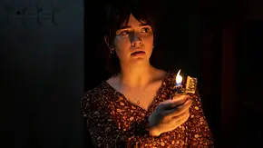 Sophie Thatcher als Sadie Harper in „The Boogeyman“. - Foto: Disney+
