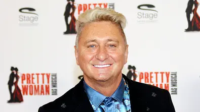 Hubert Fella bei der Premiere des Musicals „Pretty Woman“ im Stage Theater an der Elbe.  - Foto:  IMAGO / Future Image