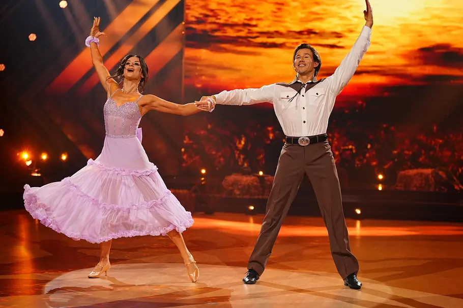 Lets Dance Tanzpaar in Show 2