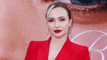Hayden Panettieres auf dem rotem Teppich - Foto: IMAGO / Image Press Agency Hayden Panettieres auf dem rotem Teppich - Foto: IMAGO / Image Press Agency