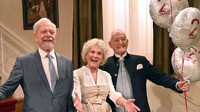 „Sturm der Liebe“: „Hildegard“ und „Alfons“ tauchen mit einer Ankündigung auf. - Foto: IMAGO / Sven Simon „Sturm der Liebe“: „Hildegard“ und „Alfons“ tauchen mit einer Ankündigung auf. - Foto: IMAGO / Sven Simon
