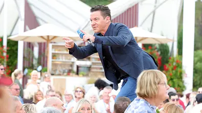 Stefan Mross in seiner Sendung Immer wieder sonntags - Foto: IMAGO / Bildagentur Monn
