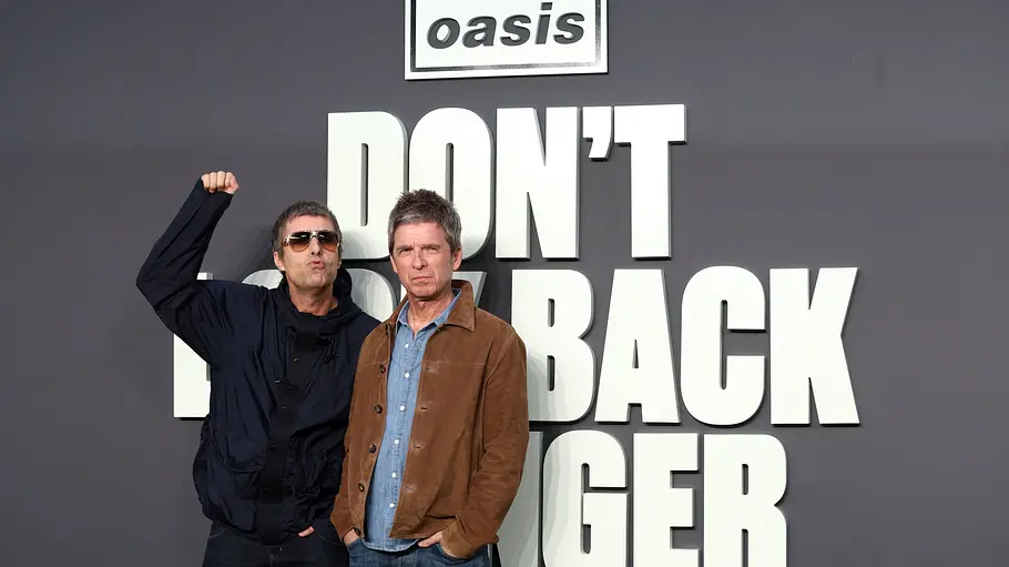 imago0866237861h Liam und Noel Gallagher bei der Premiere der Oasis Doku Don't Look Back In Anger in London.