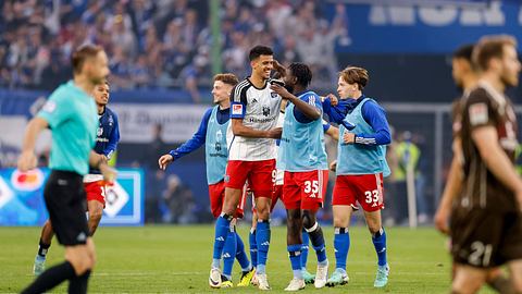 Robert Glatzel jubelt nach dem letzten Derby in der zweiten Liga. - Foto:  IMAGO / Philipp Szyza