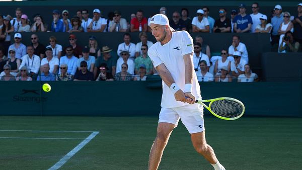 Struff im Spiel in Wimbledon! - Foto:  IMAGO / Hasenkopf