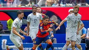 Ferran Torres setz sich für Spanien im Mittelfeld gegen Österreich durch. - Foto: IMAGO / ZUMA Press Ferran Torres setz sich für Spanien im Mittelfeld gegen Österreich durch. - Foto: IMAGO / ZUMA Press