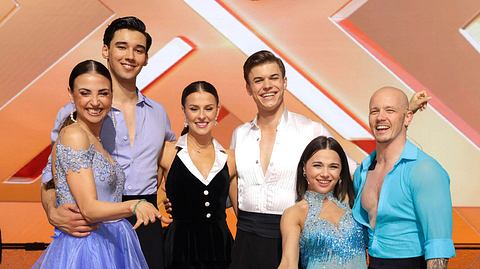 Ekaterina Leonova, Diego Pooth, Patricija Ionel, Taliso Engel, Anastasia Maruster und Fabian Hambüchen strahlen in der elften Live-Show der 18. „Let’s Dance“-Staffel um die Wette - Foto:  IMAGO / Future Image