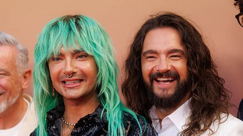 Tom und Bill schauen fröhlich in die Kamera! - Foto: Imago/Eventpress