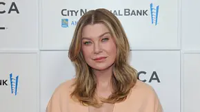 Ellen Pompeo ist hier 2025 auf dem Tribeca Festival in den Spring Studios zu sehen. Seit über 20 Jahren spielt sie die Rolle der Dr. Meredith Grey in Greys Anatomy - Foto: IMAGO / ZUMA Press Wire Ellen Pompeo ist hier 2025 auf dem Tribeca Festival in den Spring Studios zu sehen. Seit über 20 Jahren spielt sie die Rolle der Dr. Meredith Grey in Greys Anatomy - Foto: IMAGO / ZUMA Press Wire