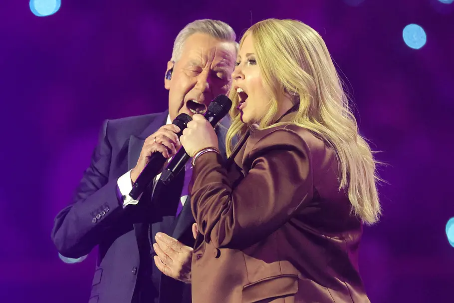 Maite Kelly singt mit Roland Kaiser Maite Kelly singt mit Roland Kaiser