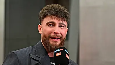 Umut Tekin im Interview mit RTL - Foto: IMAGO / STAR-MEDIA