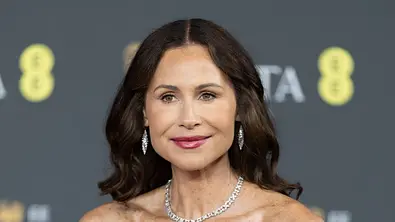 Minnie Driver auf dem roten Teppich - Foto: IMAGO / WENN