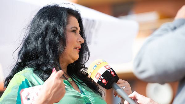Iris Klein: Diese Woche trifft sie es doppelt! - Foto: IMAGO / nicepix.world