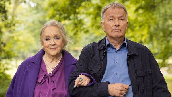 Doris Kunstmann & Thomas Rühmann bei In aller Freundschaft als Hildegard Marquardt & Roland Heilmann. - Foto: MDR/Saxonia Media/Rudolf Wernicke