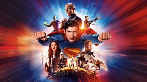 Ein Werbemotiv zu „Superman“. Superman selbst fliegt in der Mitte, Lex Luthor, Metamorpho, The Engineer, Lois Lane, Guy Garnder, Mr. Terrific, Hawkgirl, Krypto und Jimmy Olsen sind um ihn herum platziert. - Foto: Warner Bros.
