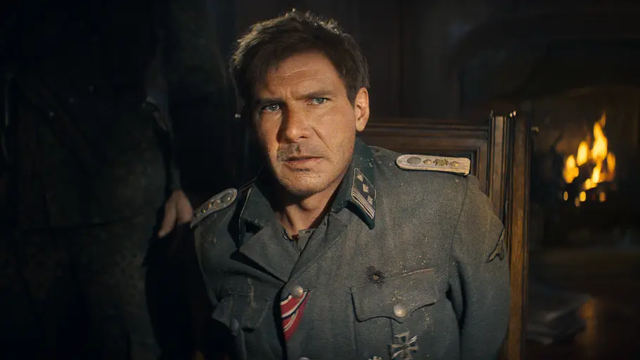 Indiana Jones und das Rad des Schicksals Indiana Jones sitzt gefesselt auf einem Stuhl.