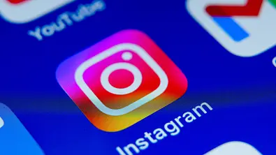 Man sieht das Logo der Social-Media-Plattform Instagram. - Foto: IMAGO / Eibner