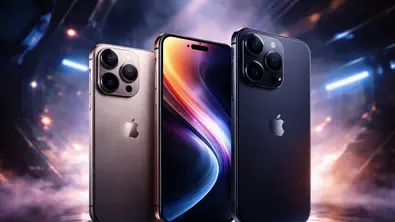 Drei futuristische iPhone 18 Pro Modelle stehen in einem modernen High-Tech-Ambiente - Foto: tvmovie/chatgpt