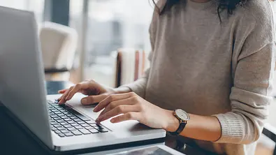 Diese Windows Laptops empfiehlt Stiftung Warentest - Foto: istock/eclipse_images