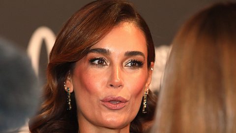 Jana Ina Zarrella kocht vor Wut - Foto: IMAGO / pictureteam