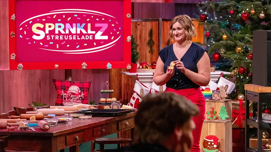 Jennifer Kraus präsentiert die Streuselade.