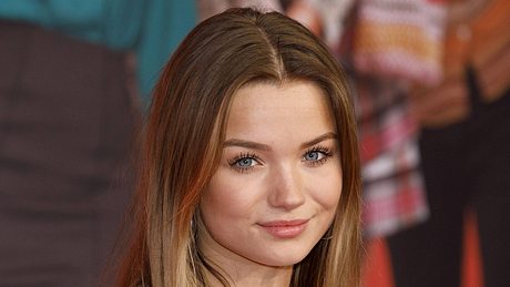 Julia Beautx hat es die Laune verdorben - wegen 7 vs. Wild - Foto: IMAGO / Future Image