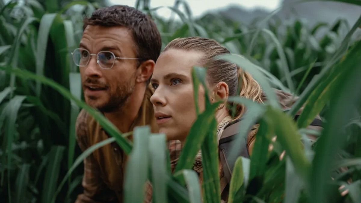 Scarlett Johansson und Jonathan Bailey im neuen Jurassic-Streifen.