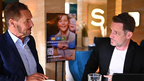 Krieg zwischen Justus und Richard? - Foto: RTL/ Julia Feldhagen