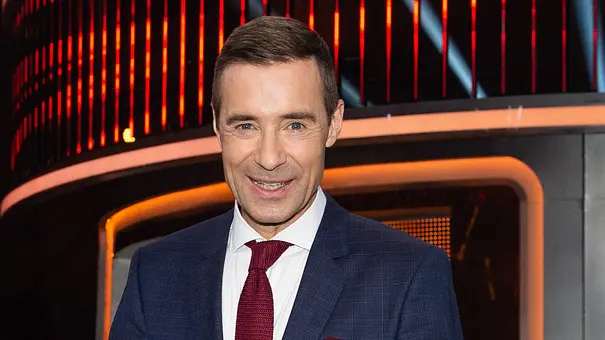 Kai Pflaume beim Fototermin zur TV Aufzeichnung von Klein gegen Gross. - Foto: IMAGO / Andreas Gora Kai Pflaume beim Fototermin zur TV Aufzeichnung von Klein gegen Gross. - Foto: IMAGO / Andreas Gora