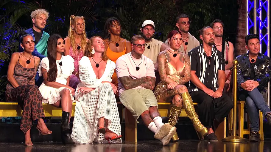 Welcher Allstar muss Kampf der Realitystars in Folge 13 & 14 verlassen? Die Allstars bei Kampf der Realitystars in Folge 13