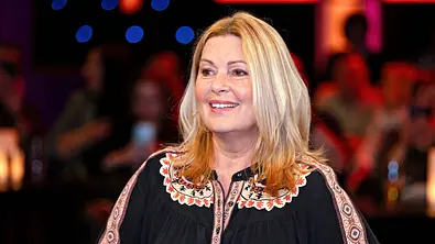 Karin Thaler in einer Talkshow. - Foto: IMAGO/STAR-MEDIA