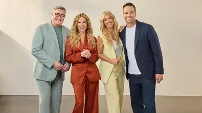 Bernd Fuchs, Katja Burkard, Angela Finger-Erben und Daniel Fischer sind das Punkt 12-Team - Foto: RTL / Boris Breuer