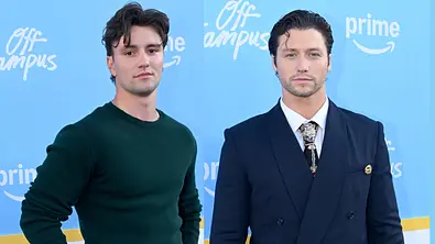 Khobe Clark und Stephen Kalyn spielen in „Off Campus“ mit. - Foto: Prime Video Khobe Clark und Stephen Kalyn spielen in „Off Campus“ mit. - Foto: Prime Video