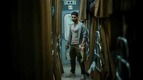 Lakshya als Ein-Mann-Armee im Actionfilm Kill - Foto: Capelight Pictures